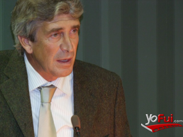 YoFui.com Premiación a Manuel Pellegrini en la Universidad de Los Andes, Universidad de Los Andes  (1940)