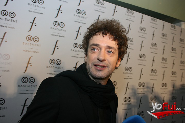 YoFui.com: Gustavo Cerati en Gusavo Cerati lanza colección de ropa  masculina, Falabella Portal de La Dehesa (118261)