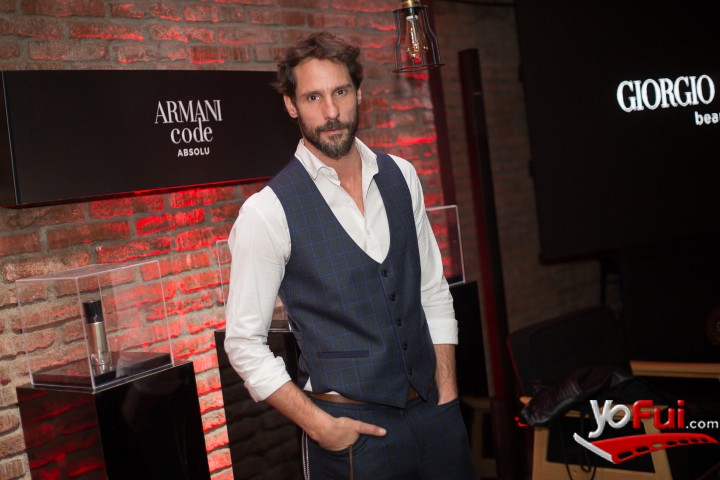 YoFui.com Armani Code Absolu, elegancia y audacia en una sola botella, Bar Room 09  (8787)