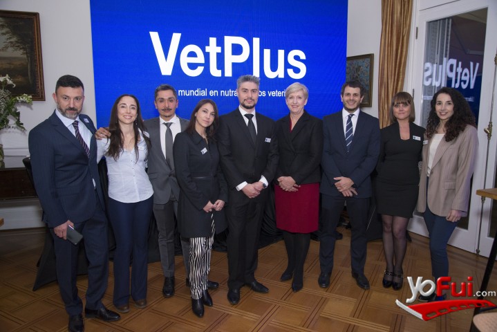 YoFui.com Lanzamiento VetPlus en Chile, Residencia de la Embajada Británica  (9380)